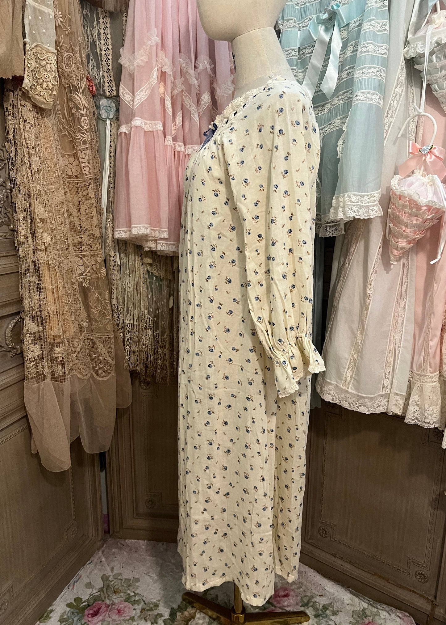 Night blossom chemise