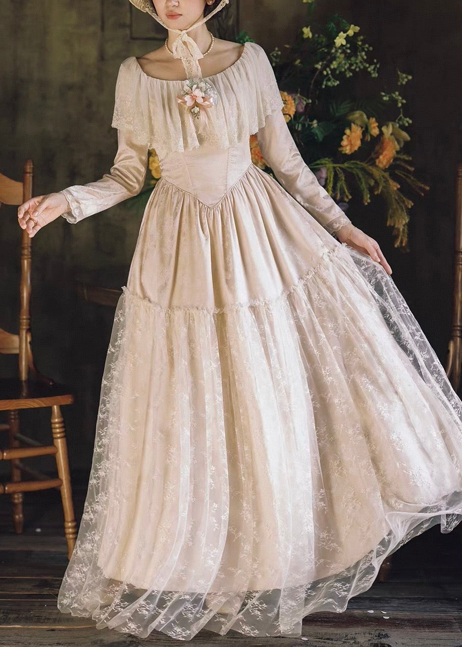 Moonlace dress