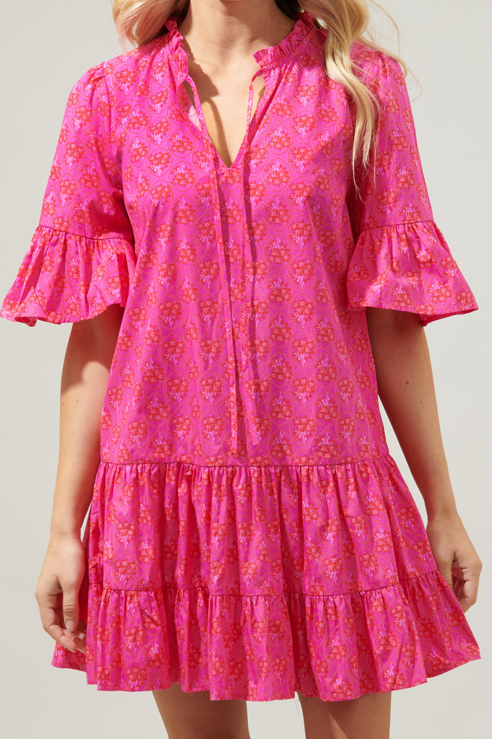 Driftwood Pitaya Auggie Bell Sleeve Shift Dress