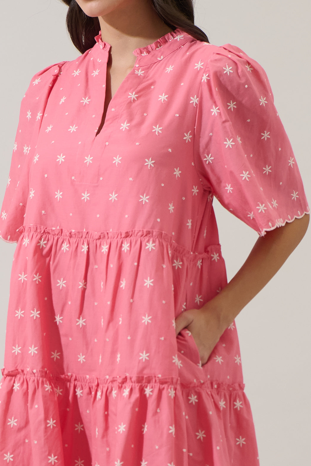 Asbury Embroidered Dixie Split Neck Shift Dress