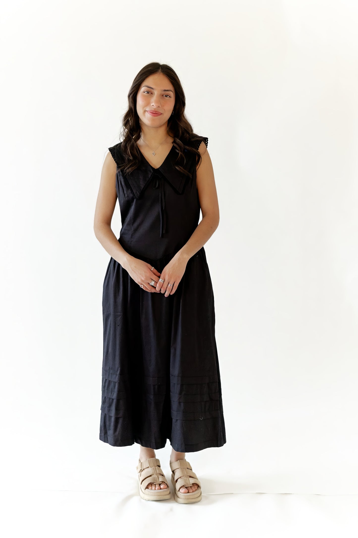Edith Drop Waist Midi · Black