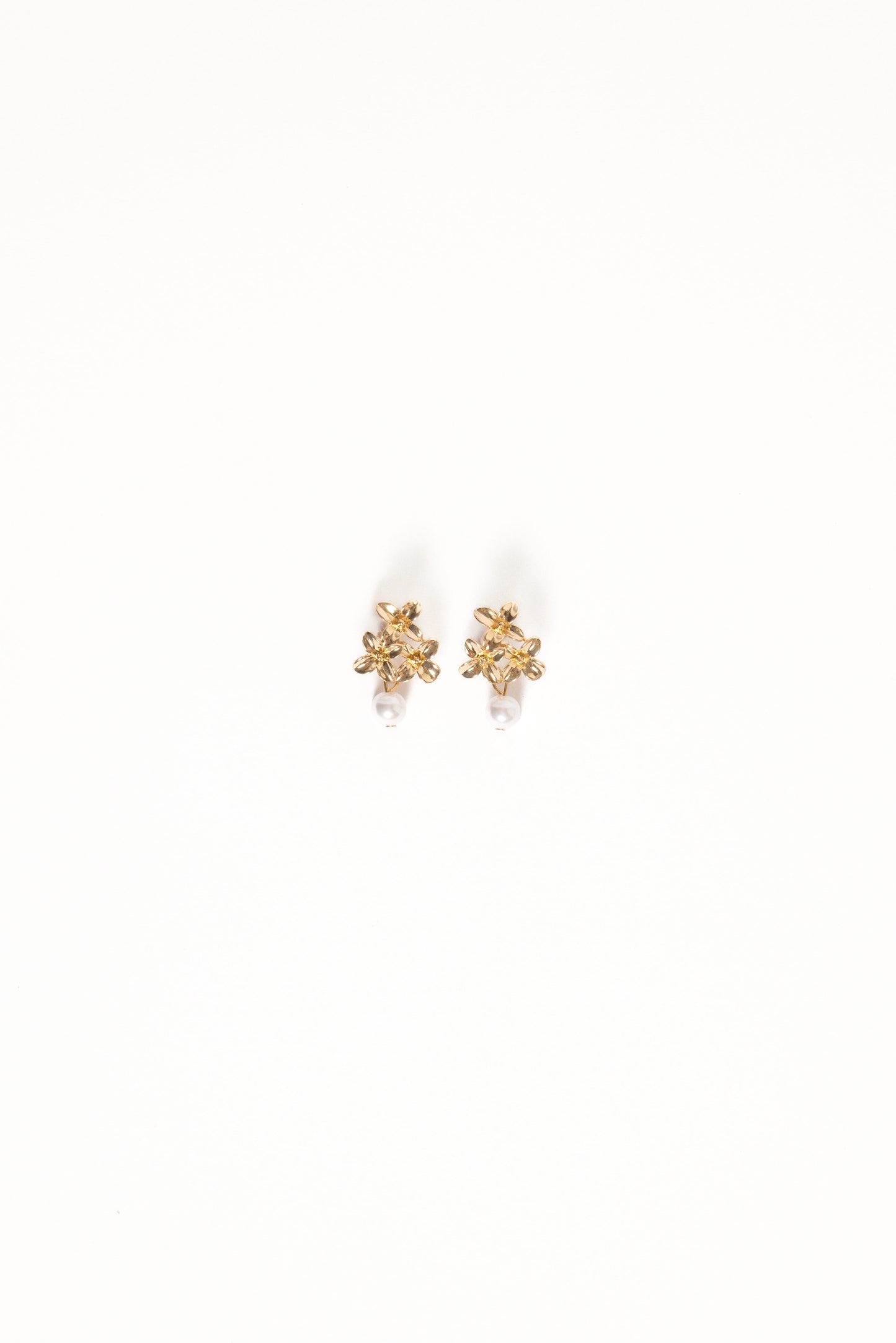Amani Earrings - Gold/Pearl