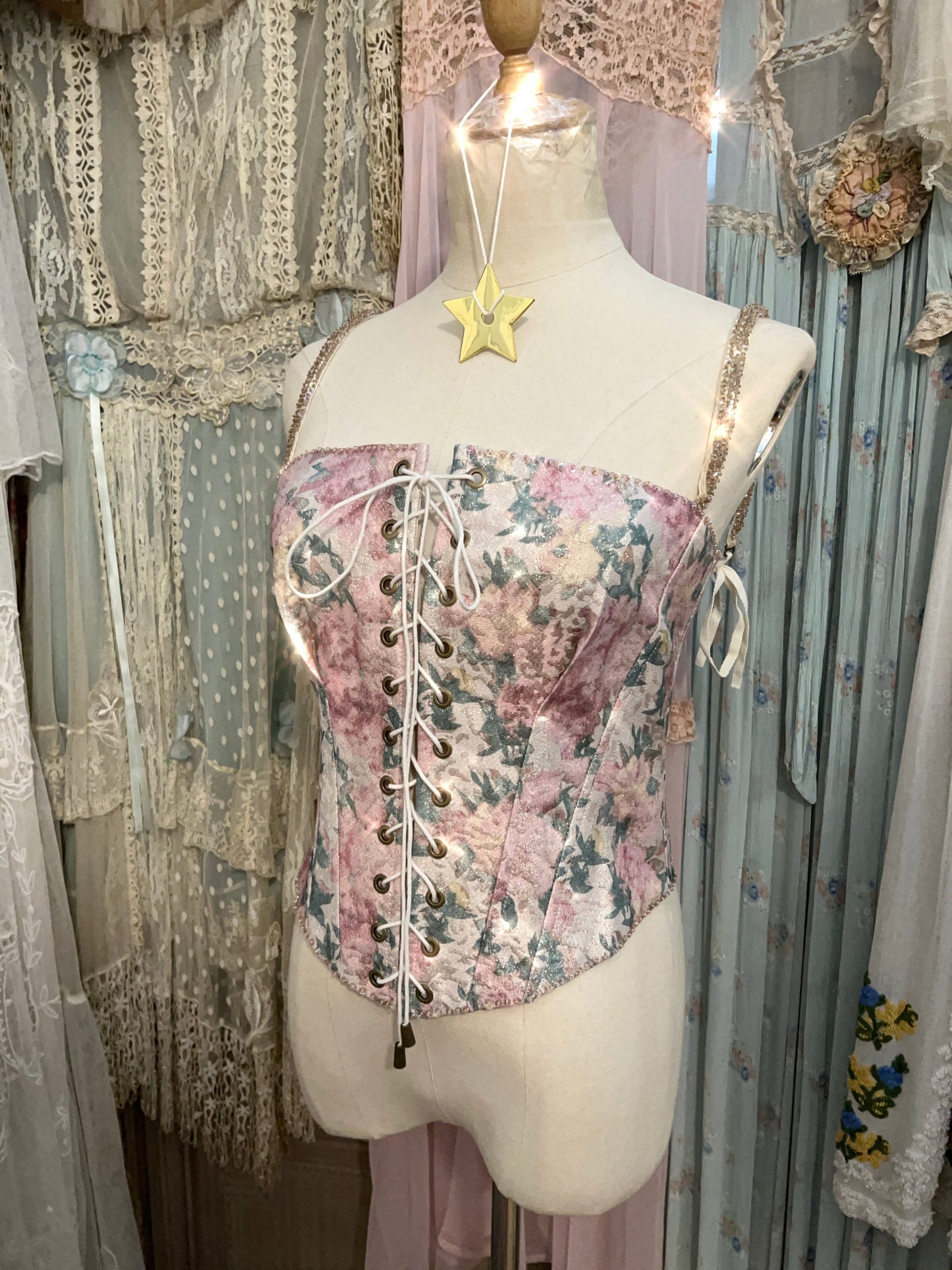 Flowerbomb corset (2 Colors available)