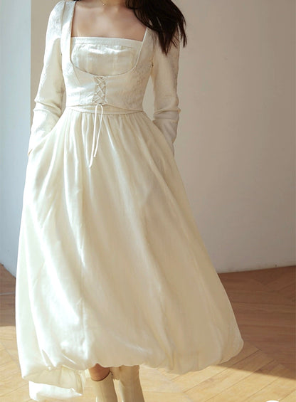 Elizabethan dress