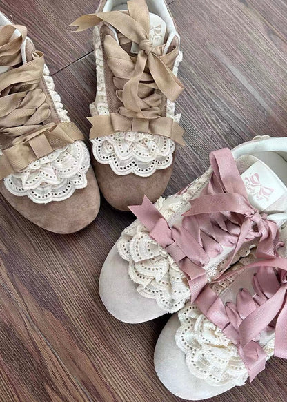 Dollette Sneakers