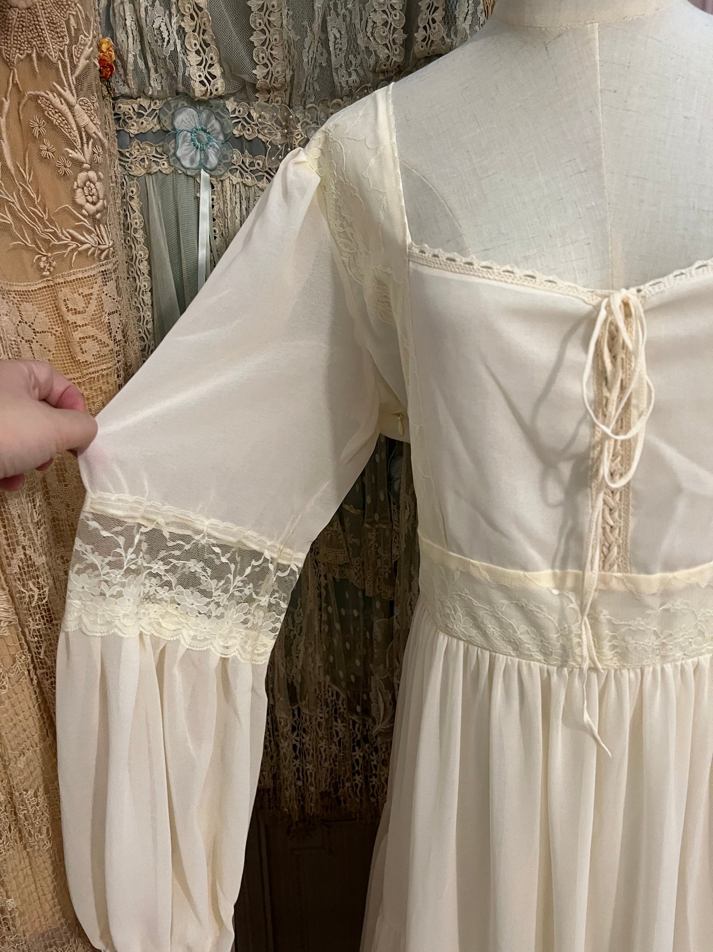 Aura Dress