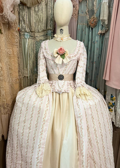 The porcelain gown