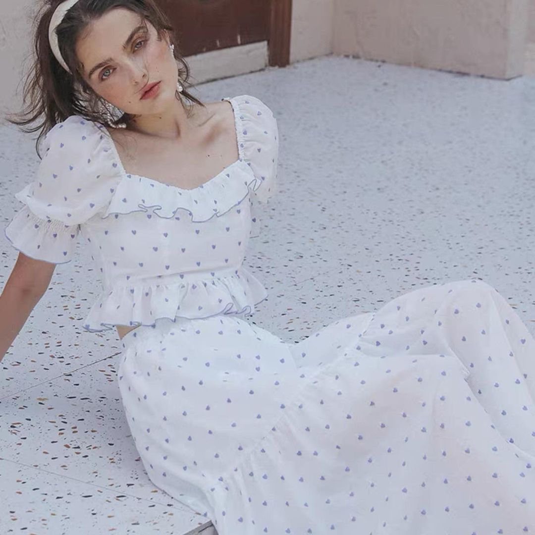 Little blue heart lawn set