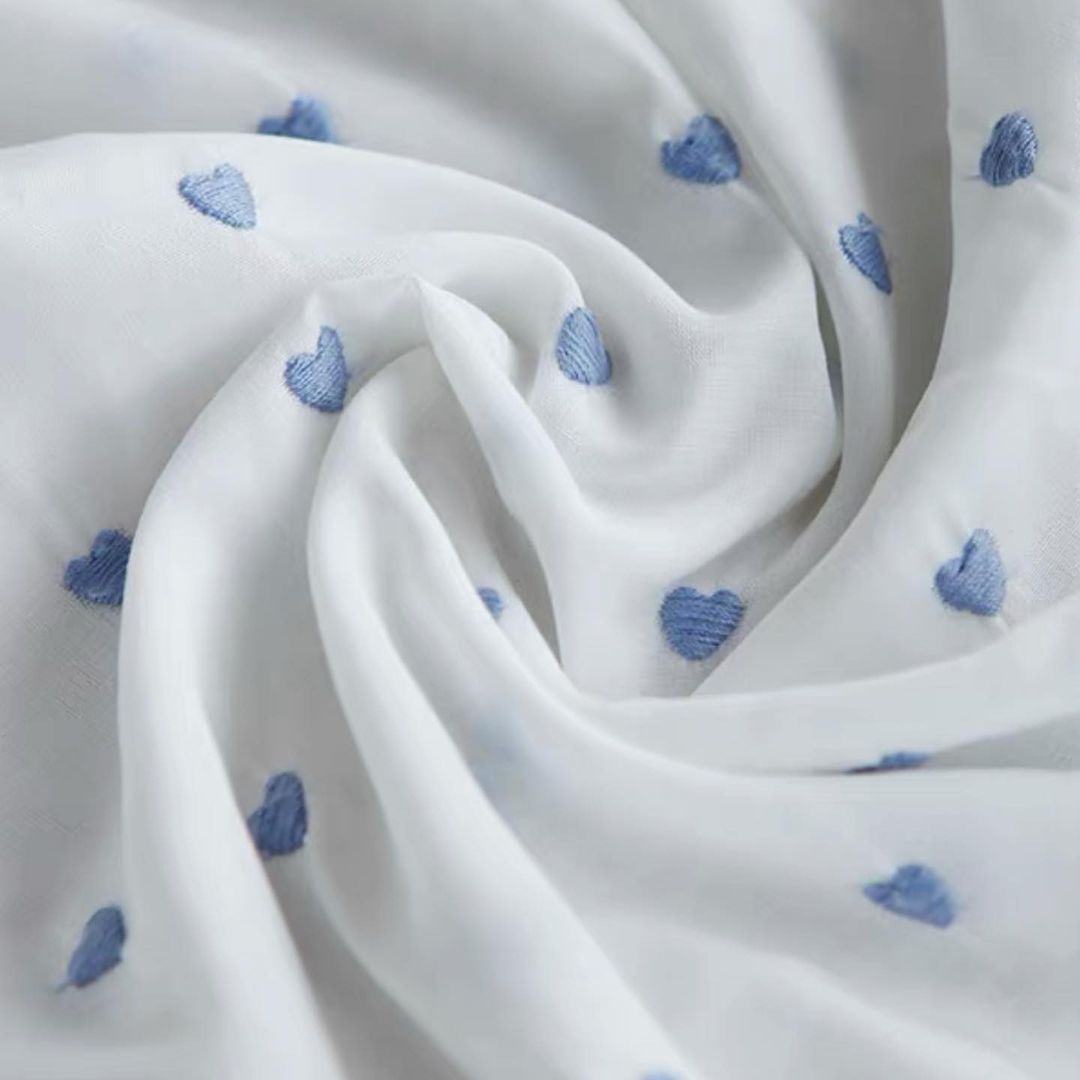 Little blue heart lawn set