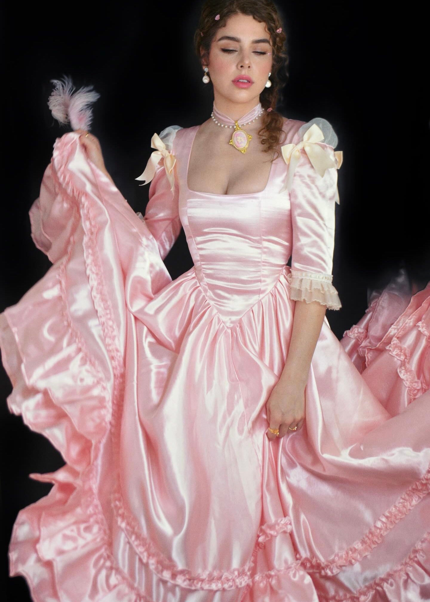 Royal thé with Marie dress