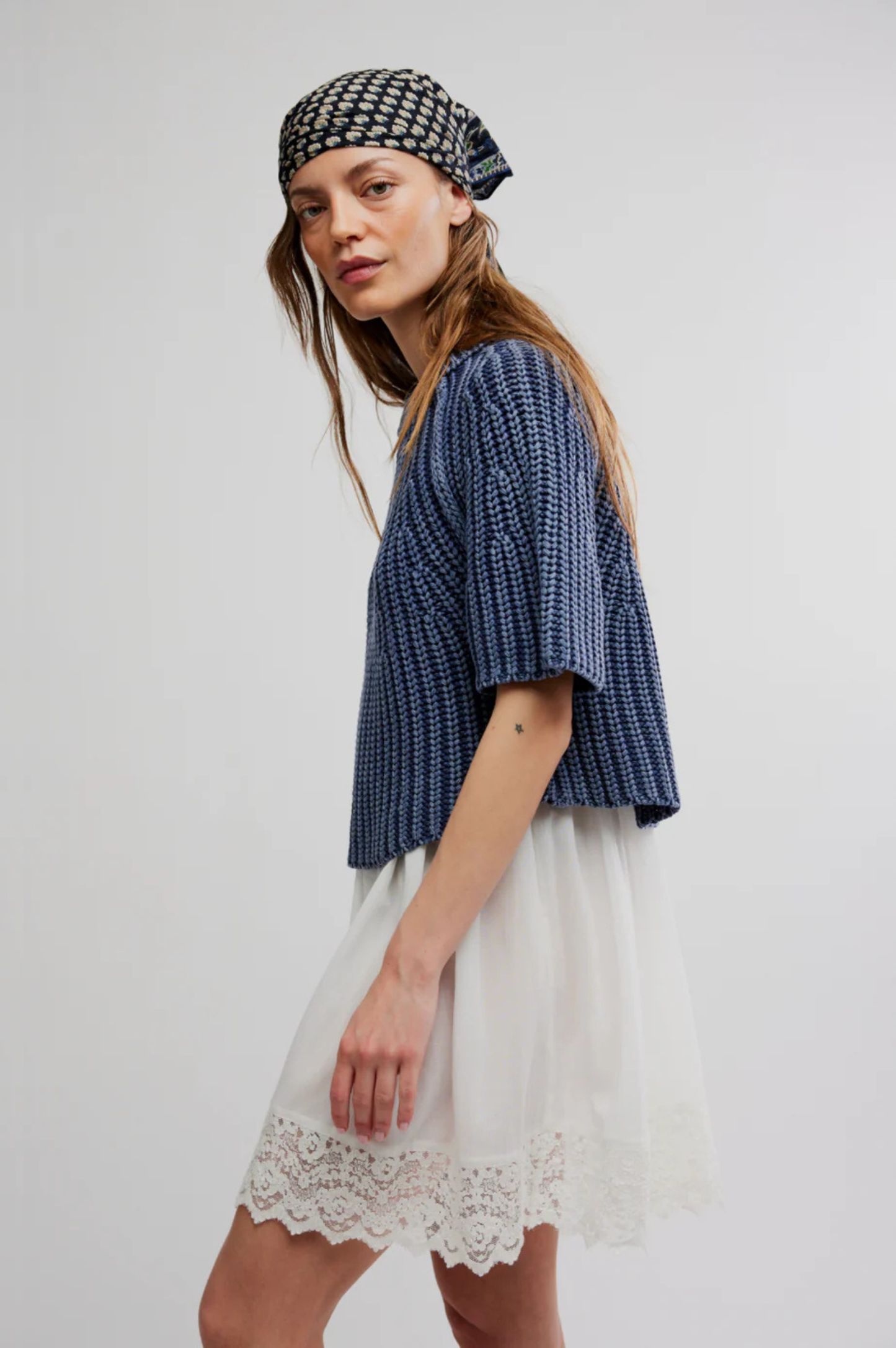 Amy Sweater Tee