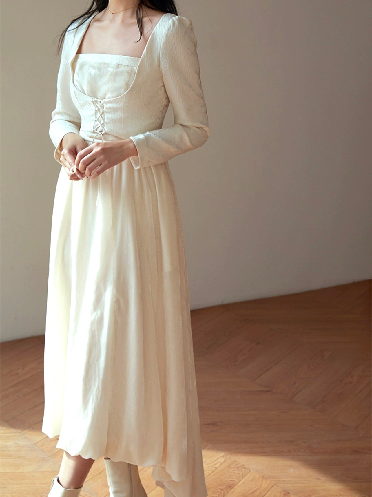 Elizabethan dress
