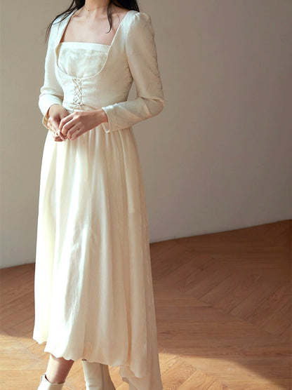 Elizabethan dress