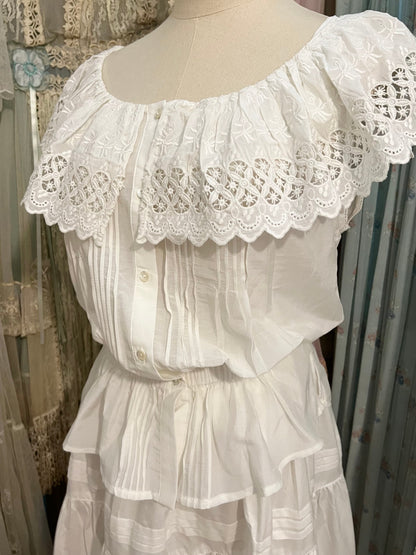 A walk in the clouds blouse