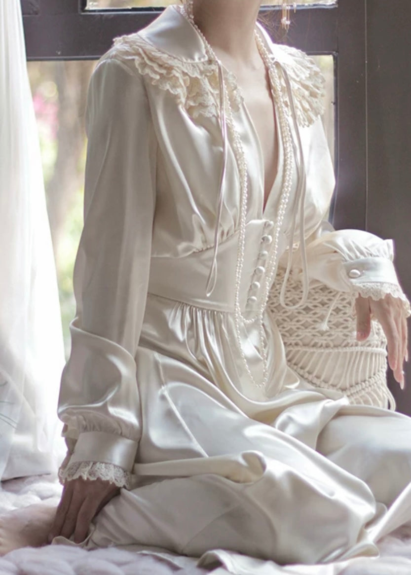 Amour Peignoir