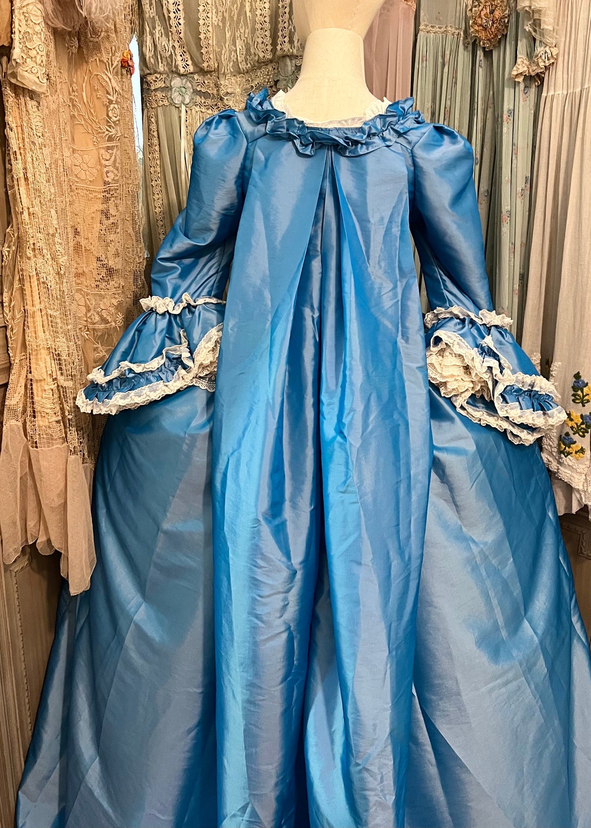 Versailles Robe à la française