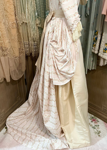 The porcelain gown