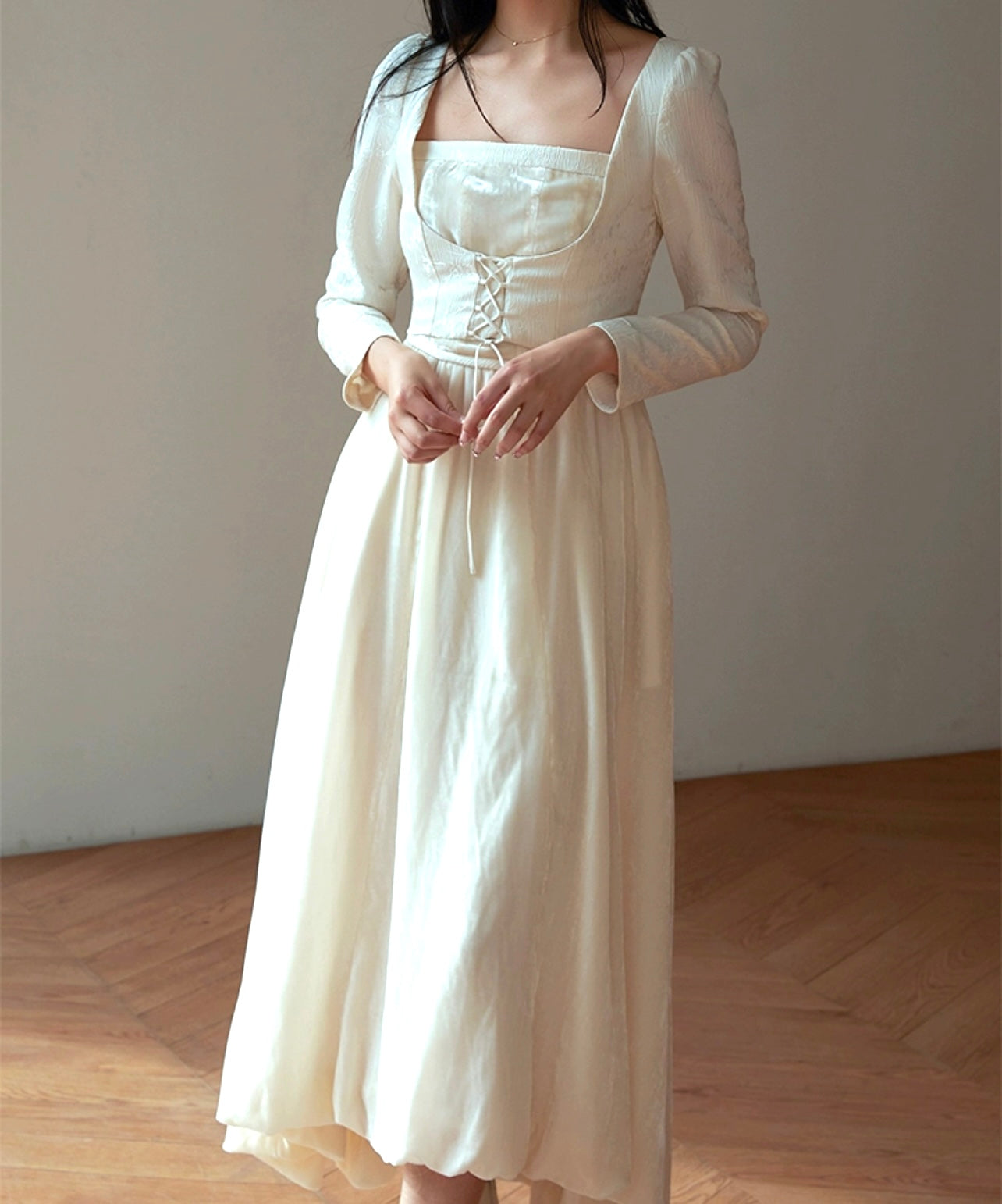 Elizabethan dress