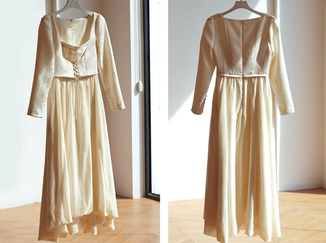 Elizabethan dress