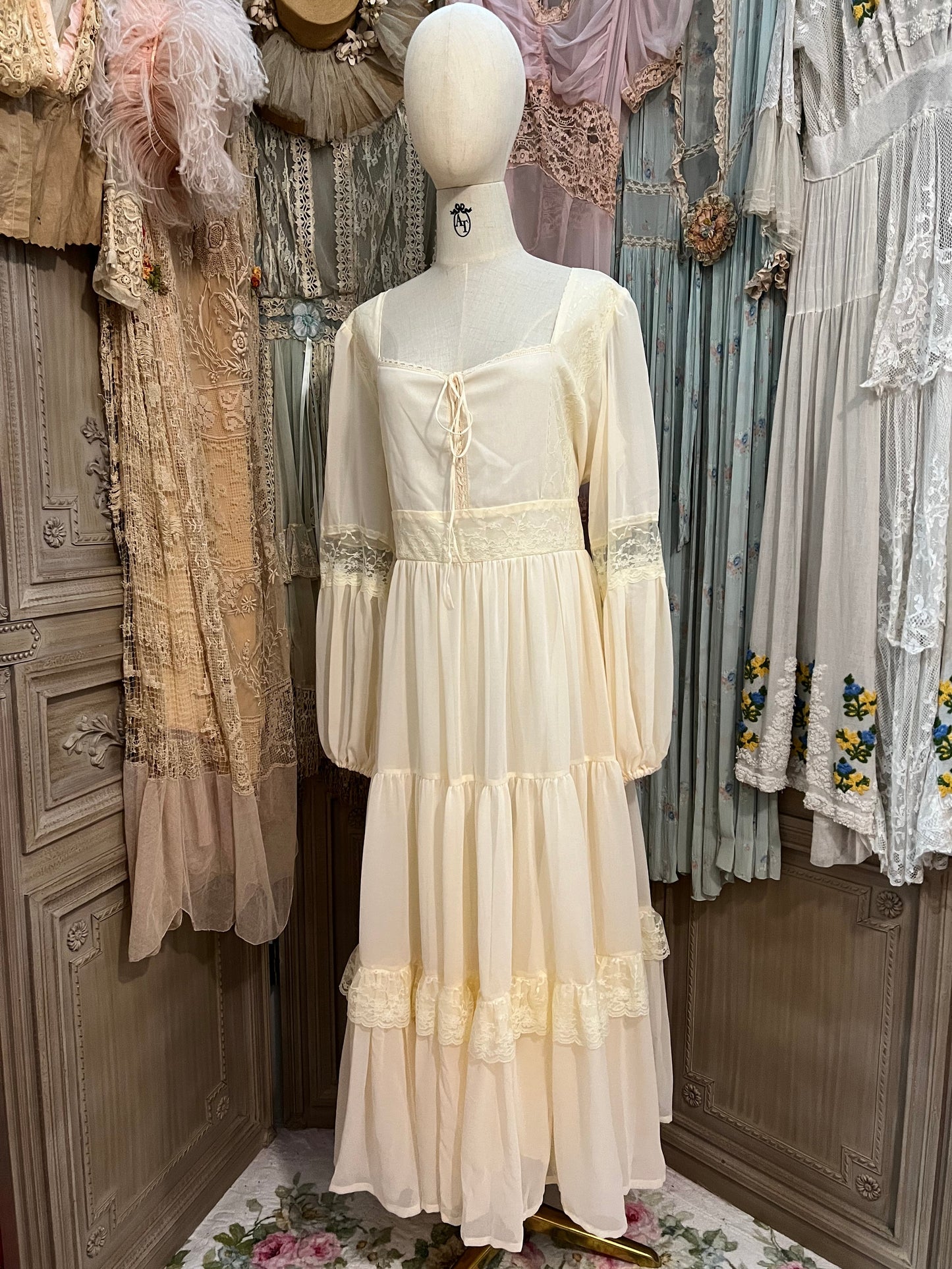 Aura Dress