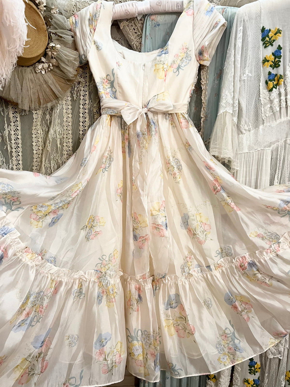 Rhythm of the fairy dress