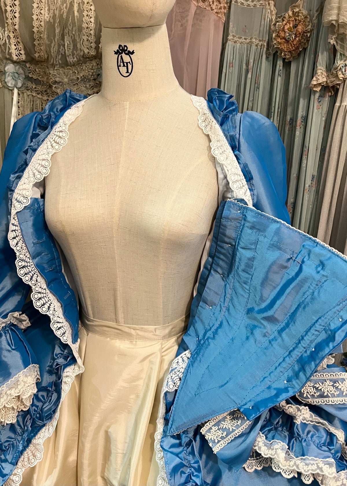 Versailles Robe à la française