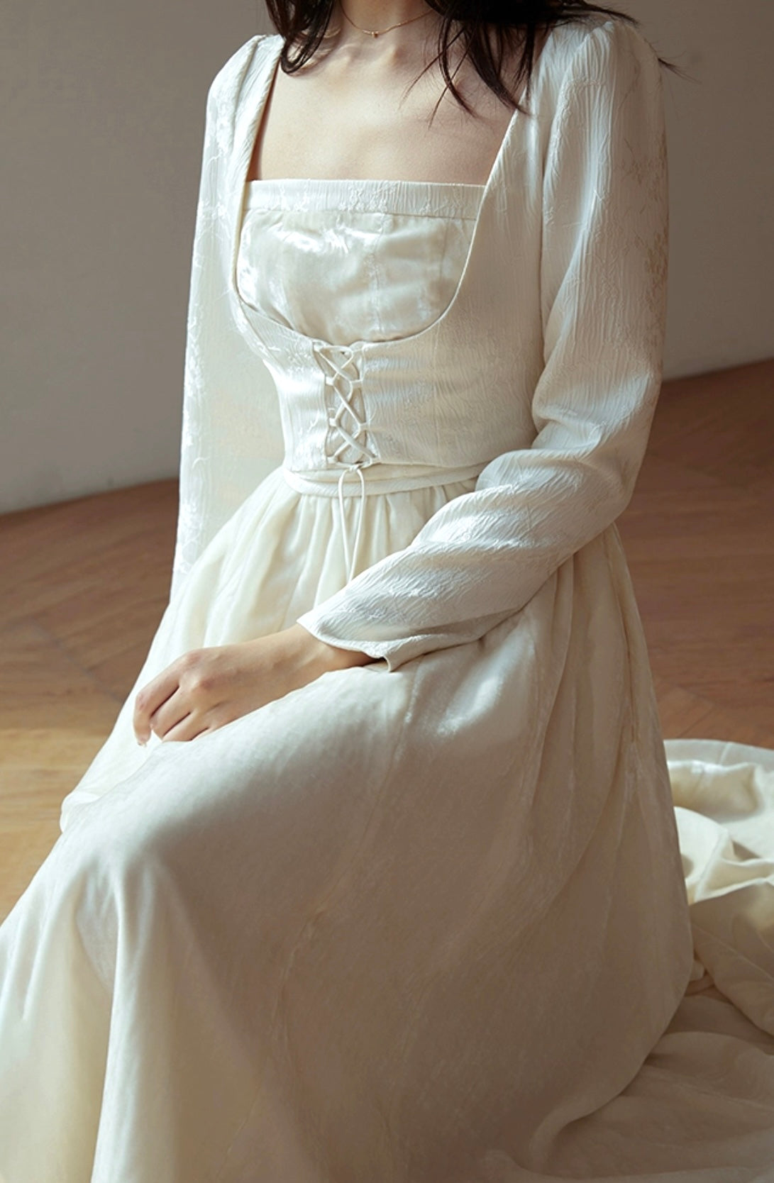 Elizabethan dress