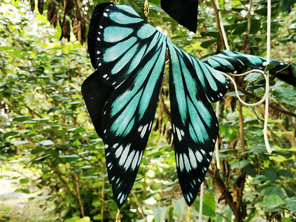 Butterfly garden collar