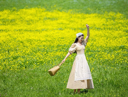 Natural voyage dress
