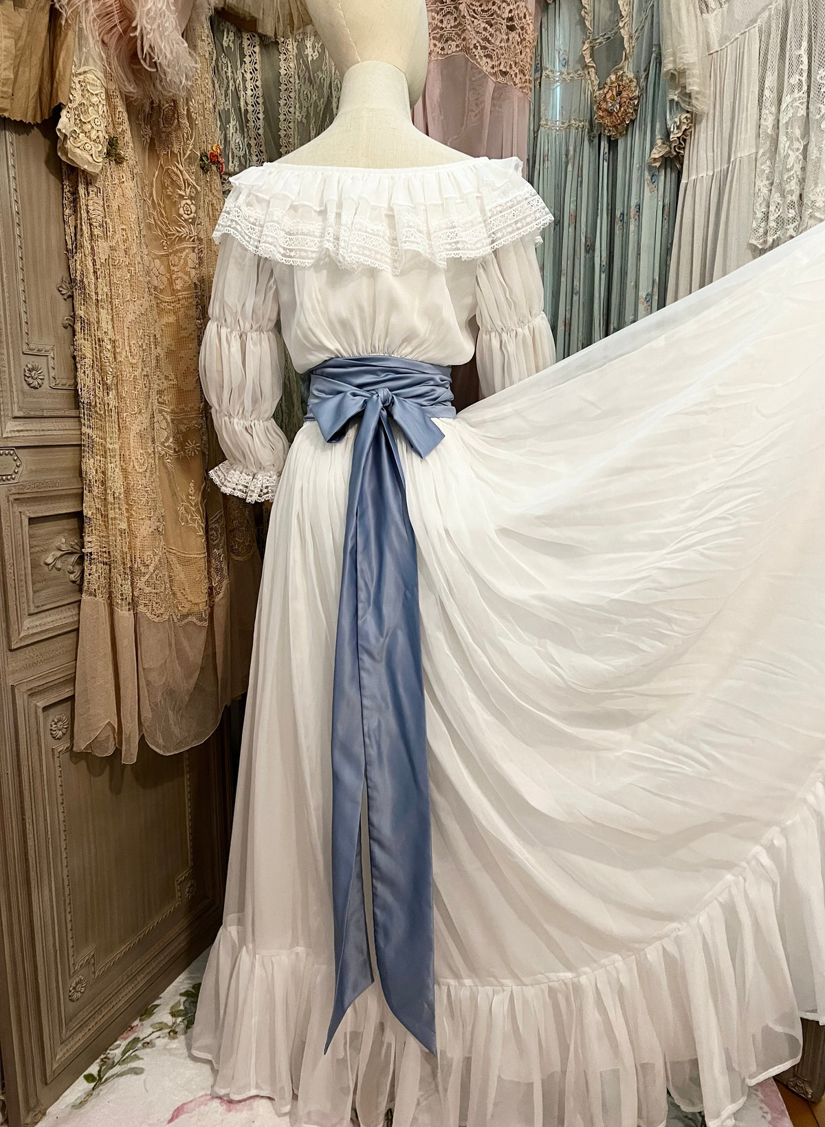 Chemise a la Reine