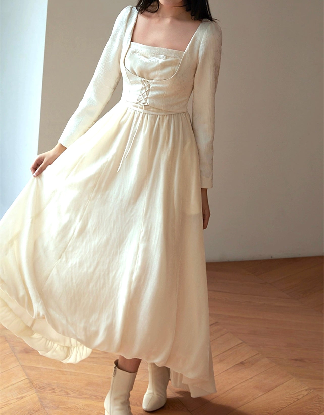 Elizabethan dress