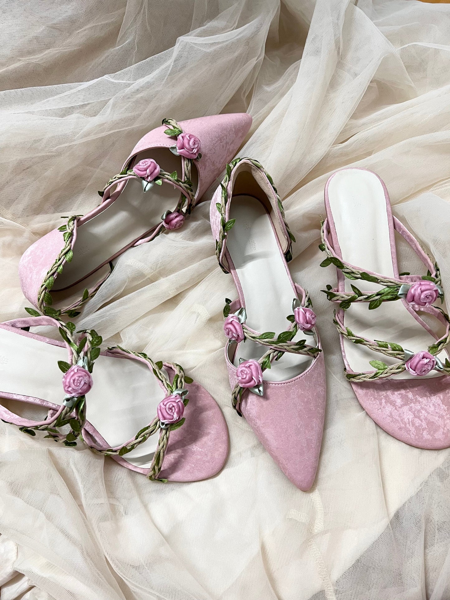 Vining roses shoes
