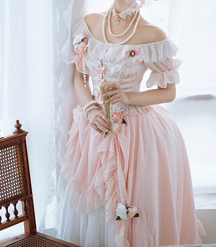 Victoria ensemble