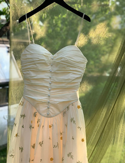 Meadow daisy dress