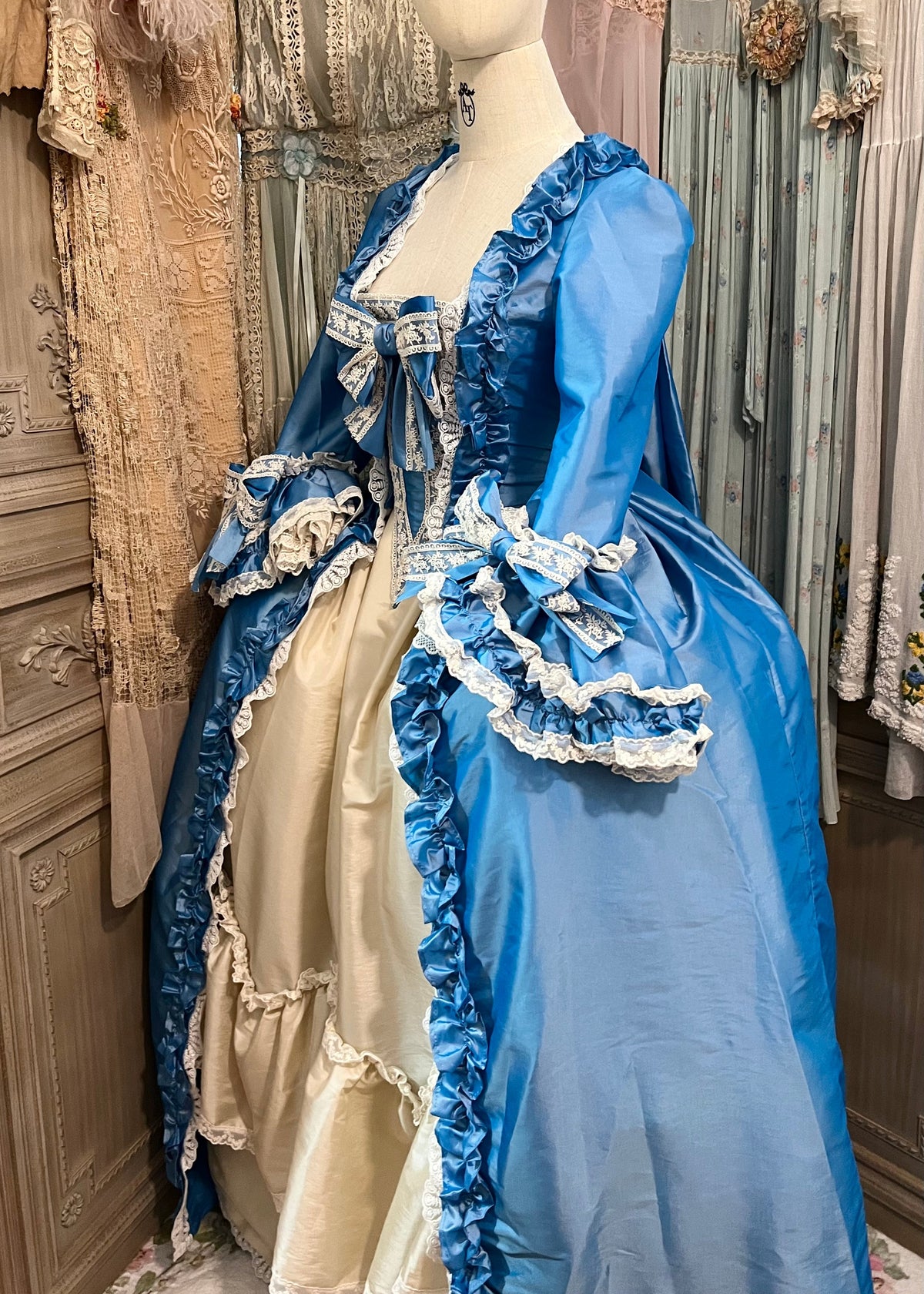 Versailles Robe à la française