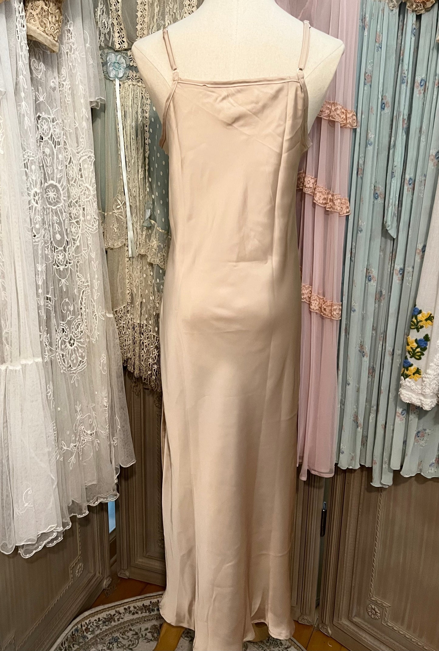 Medieval fantasy dress