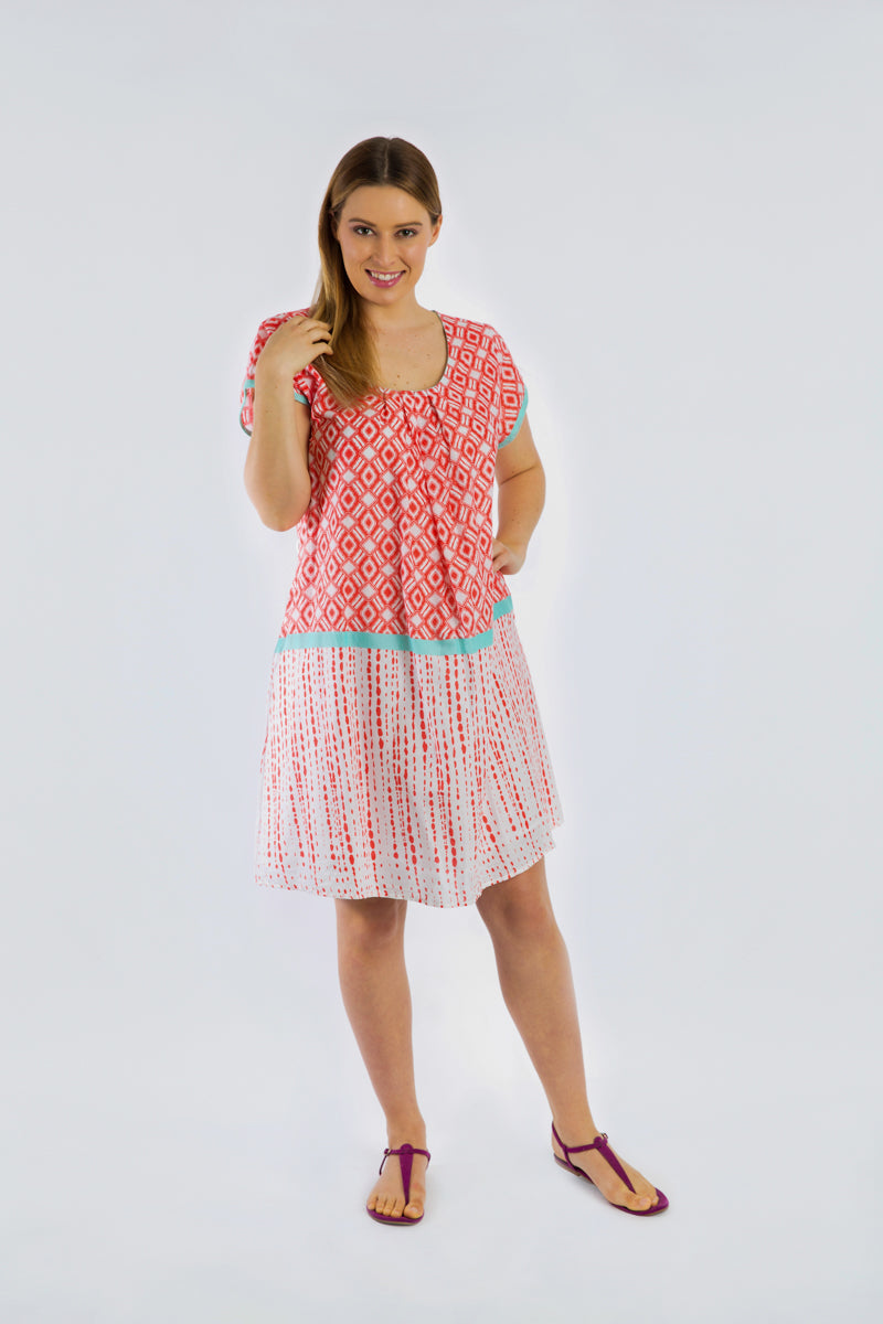Cavill Mid-length Tunic Dress in Red/pink Diamond