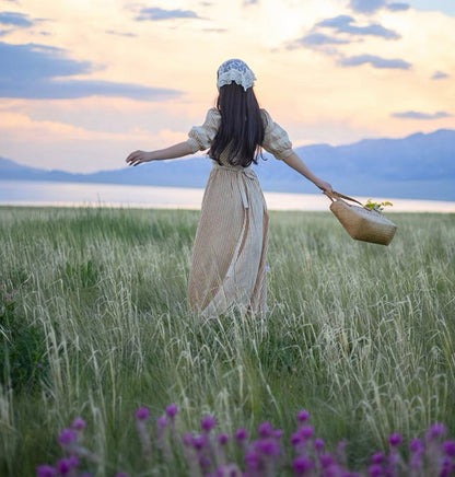 Natural voyage dress
