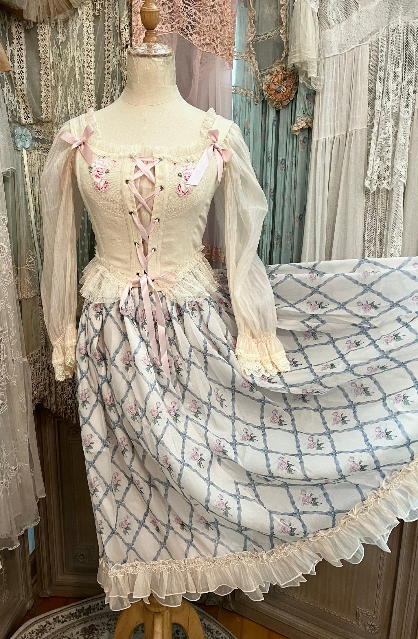 Secret Garden collection - Skirt (in stock)