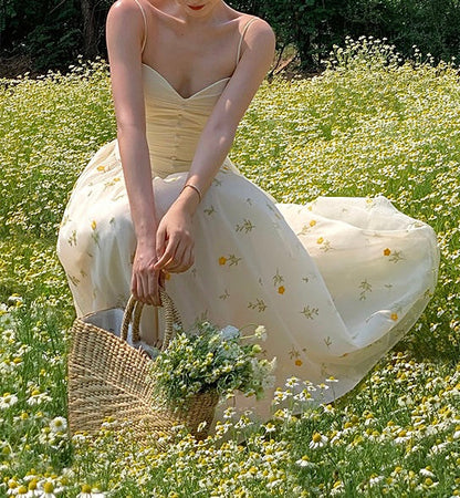 Meadow daisy dress