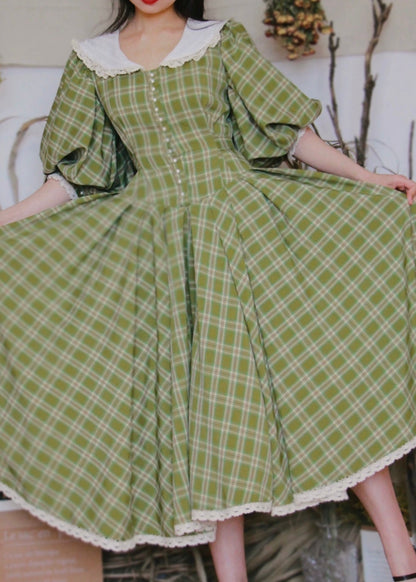 Nostalgic plaid dress