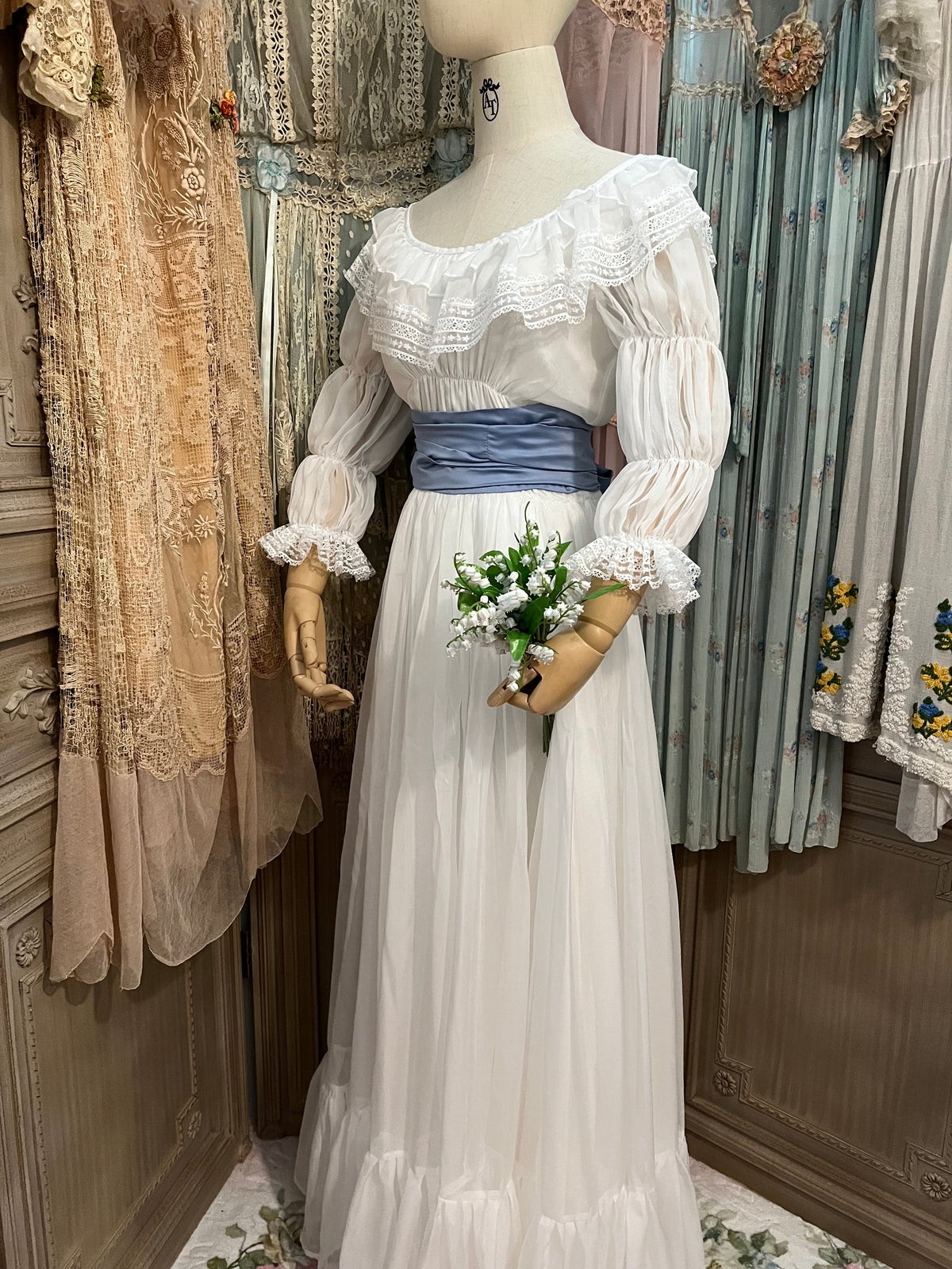 Chemise a la Reine