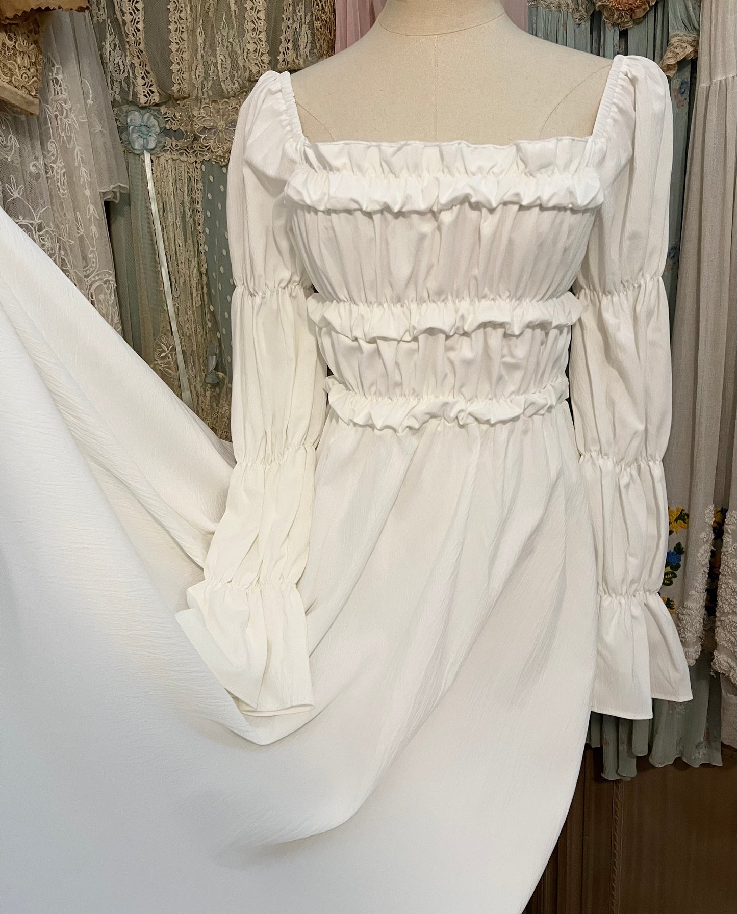 Floating clouds ruched dress