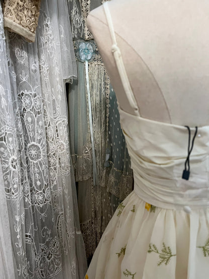Meadow daisy dress