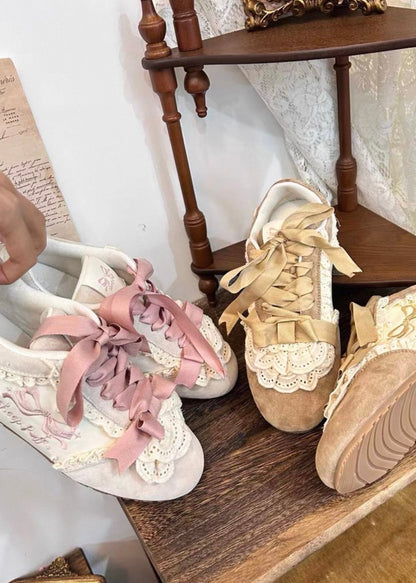 Dollette Sneakers