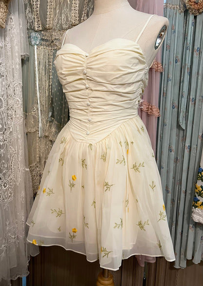 Meadow daisy dress