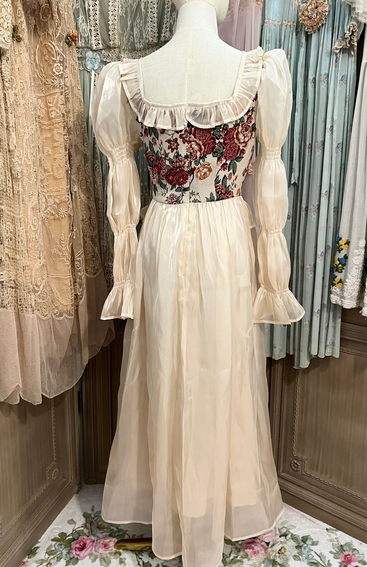 Eloise dress