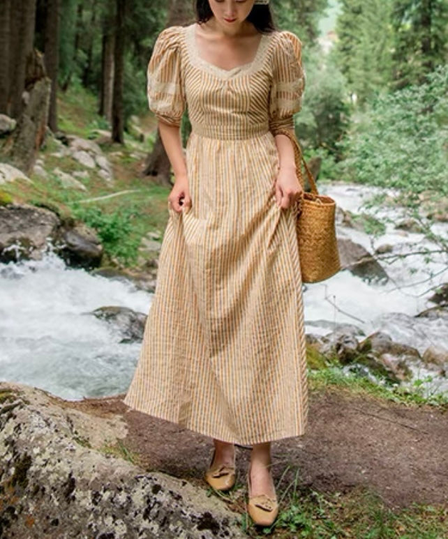 Natural voyage dress