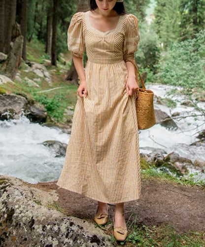Natural voyage dress