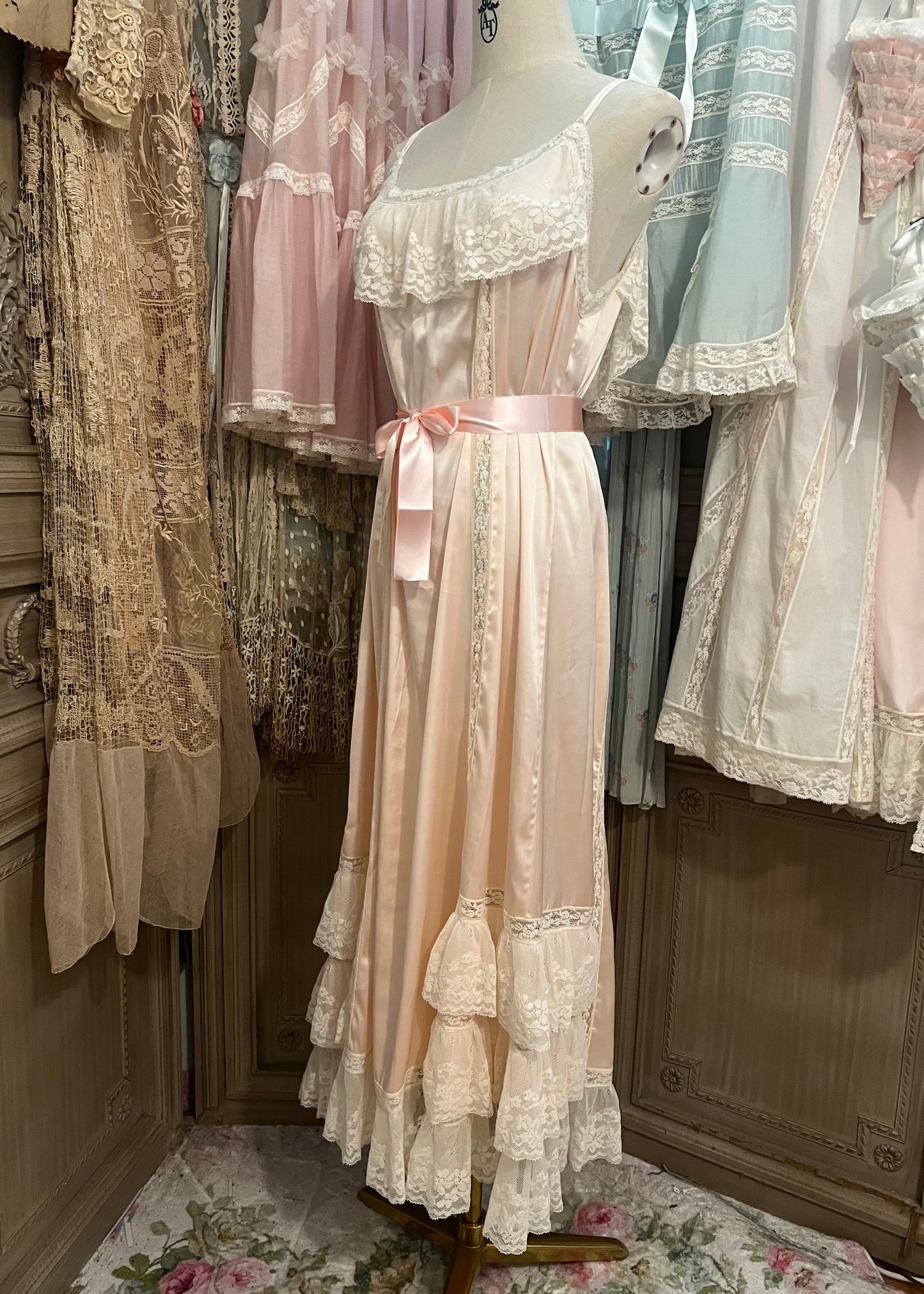 Antique soirée jacket / slip dress set